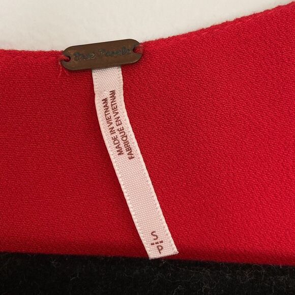 Free People‎ Red Floral Dress - Size S - Picture 2 of 7